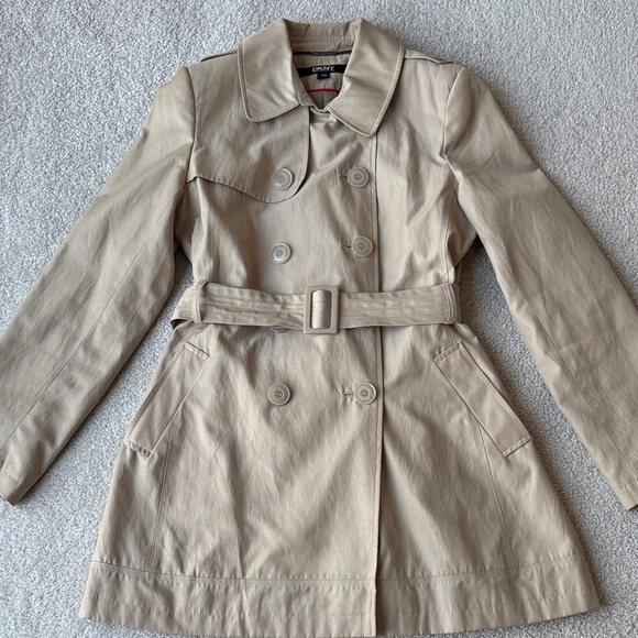 Fashionable & Timeless DKNY Women's Beige Trench Coat - Picture 7 of 11